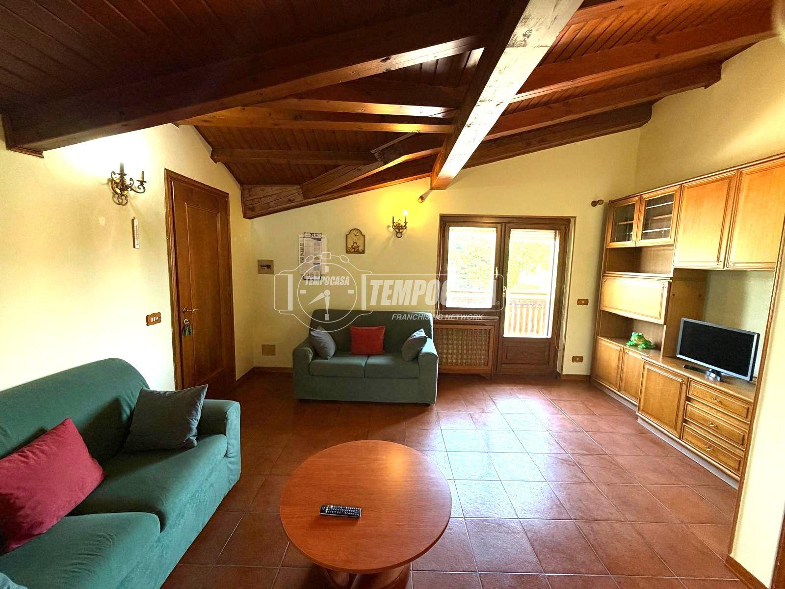 Trilocale, Sedico