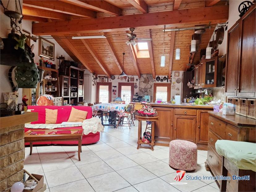Casa indipendente in Via della Chiesa 37, Edolo — foto 3 di 5