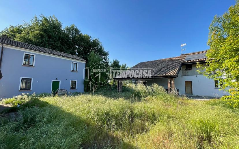Villa in Via 4 Novembre, Corana — foto 5 di 5