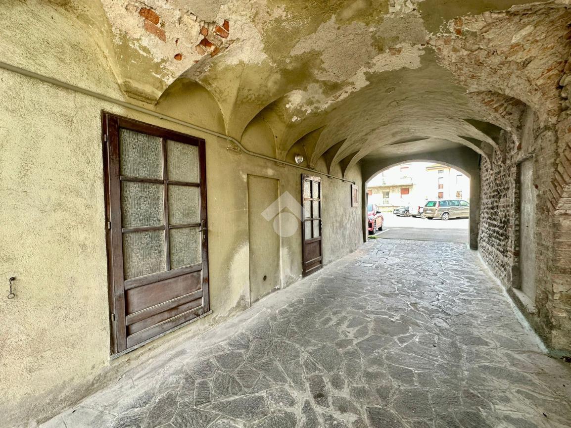 Casa indipendente in Via Locatelli 64, Martinengo