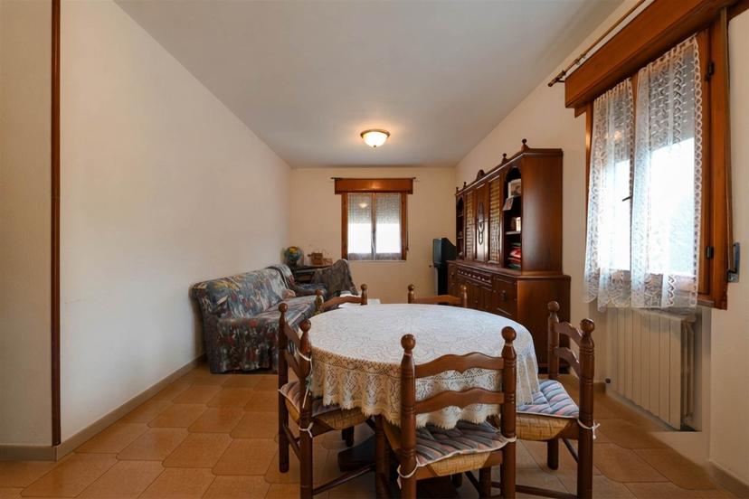 Appartamento in Via Maccagnano, Reggio nell'Emilia — foto 4 di 5