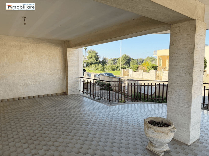 Villa in Via Fratelli Rosselli 2, Castrignano de' Greci — foto 4 di 5