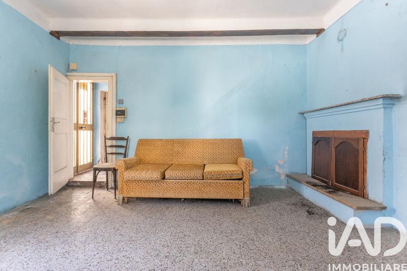 Casa indipendente in Strada Provinciale 9 79, Urbino