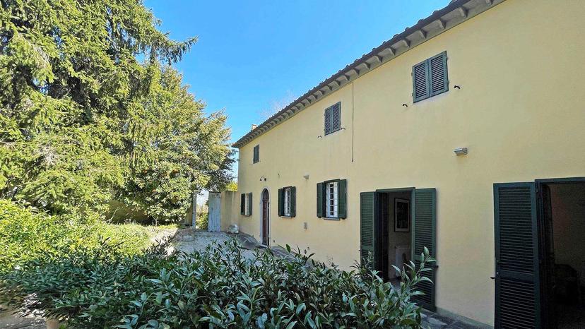 Villa bifamiliare, Crespina Lorenzana — foto 4 di 5