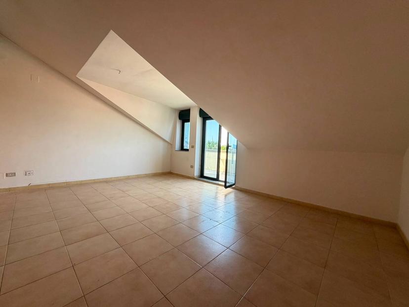 Quadrilocale in Via Enrico Fermi 20, San Nicola la Strada — foto 4 di 5