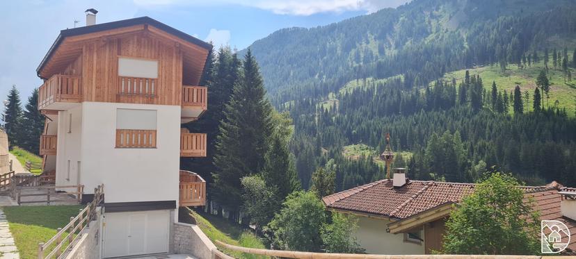 Trilocale in Via Pradat-Arabba 8, Livinallongo del Col di Lana — foto 3 di 5