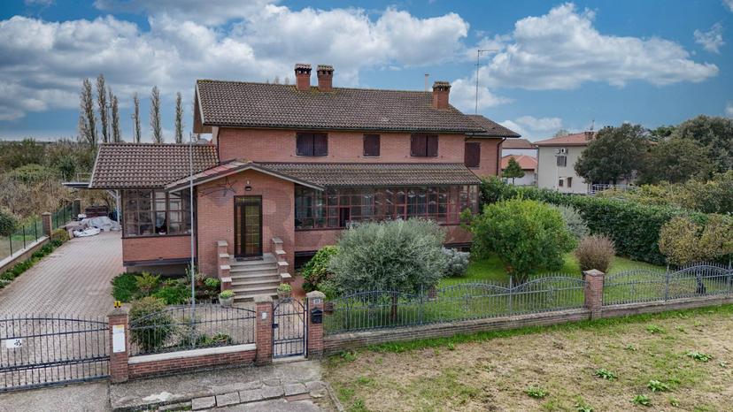 Casa indipendente, Codigoro — foto 2 di 5