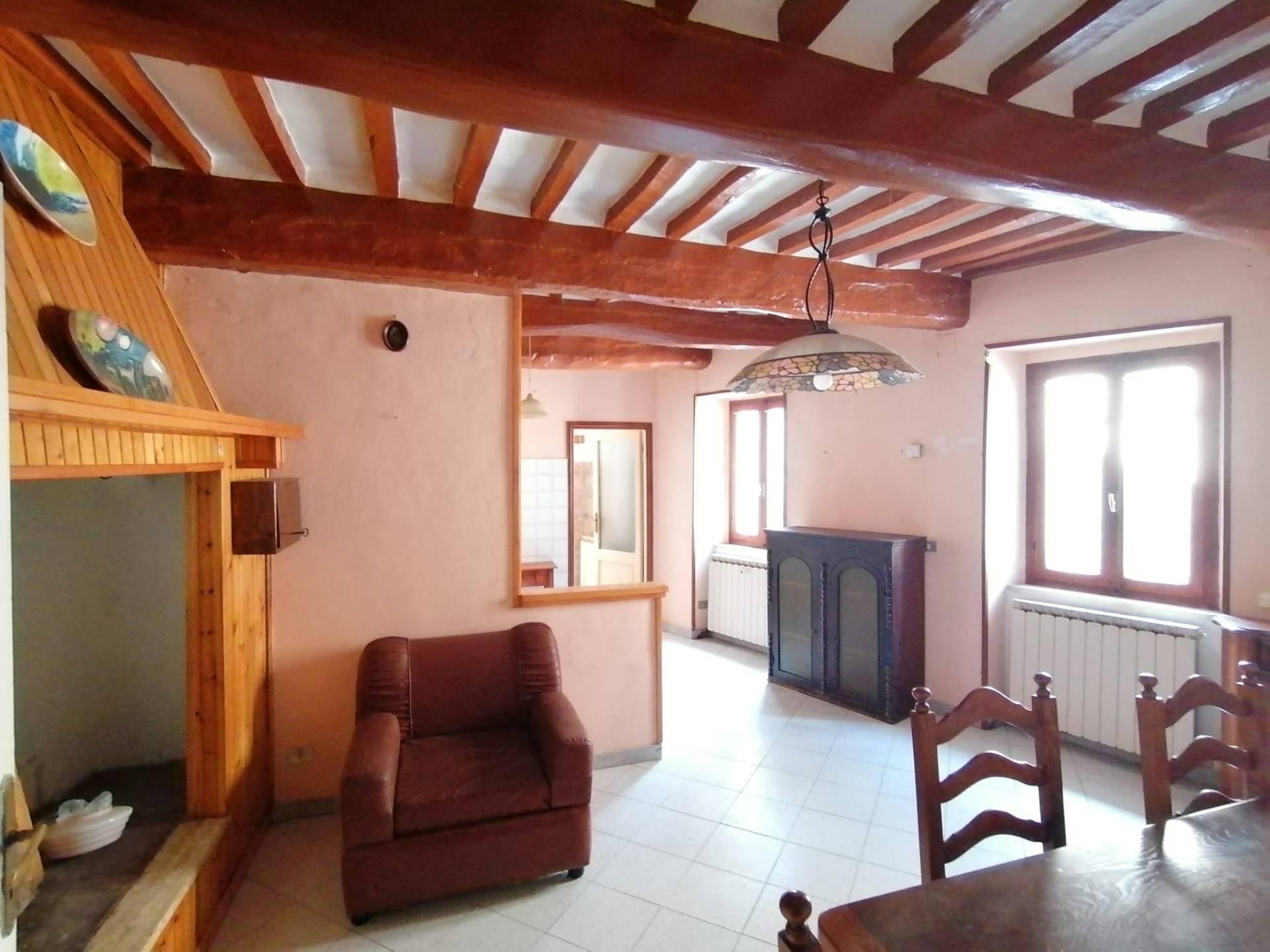 Casa indipendente in Piazza Beato Giacomo 3, Marsciano