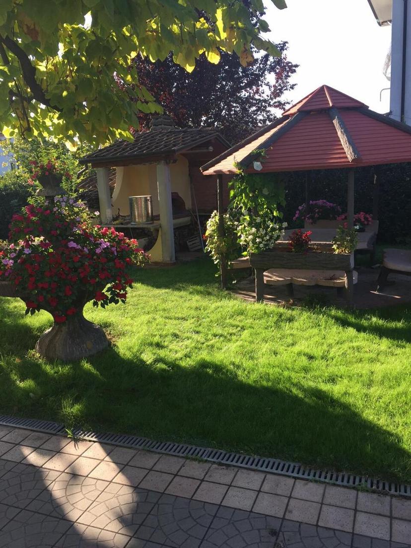 Villa, Castelnuovo Magra — foto 3 di 5