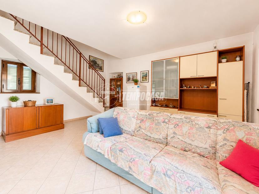 Casa indipendente in Via XX Settembre, Cerrione