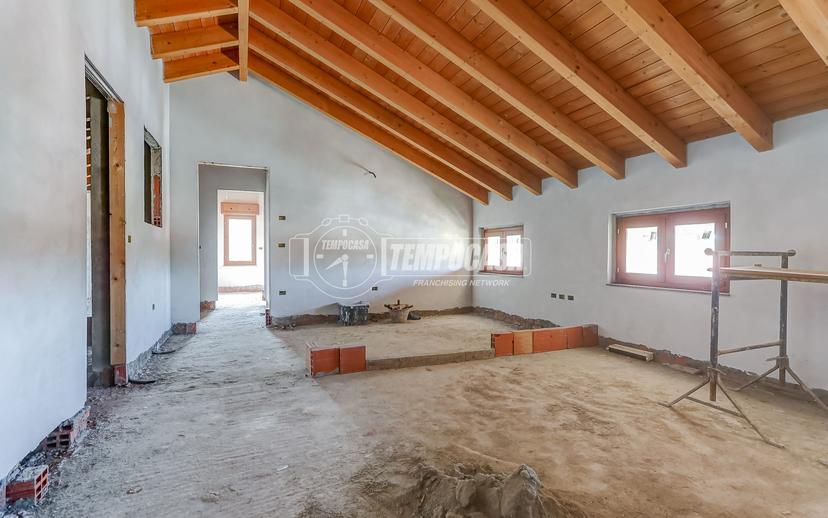 Trilocale in Via Enrico Berlinguer 5, Cardano al Campo — foto 5 di 5