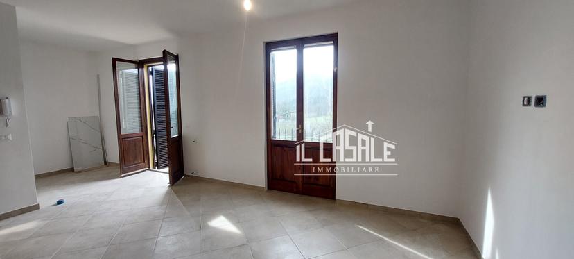Trilocale, Dicomano — foto 4 di 5
