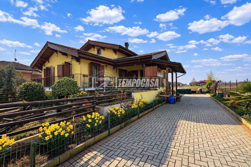 Villa in Via Giotto, Alice Castello — foto 5 di 5