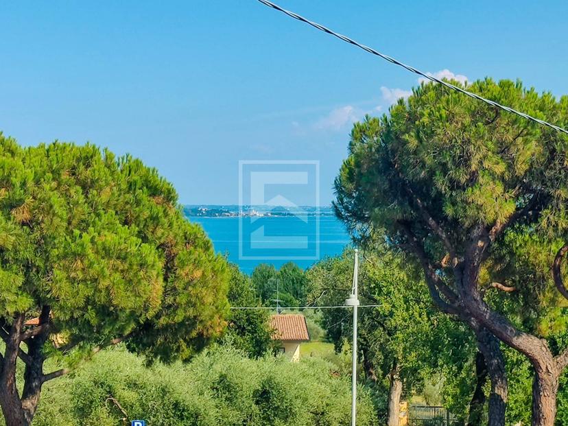 Villa in Via Monte Tapino, Moniga del Garda