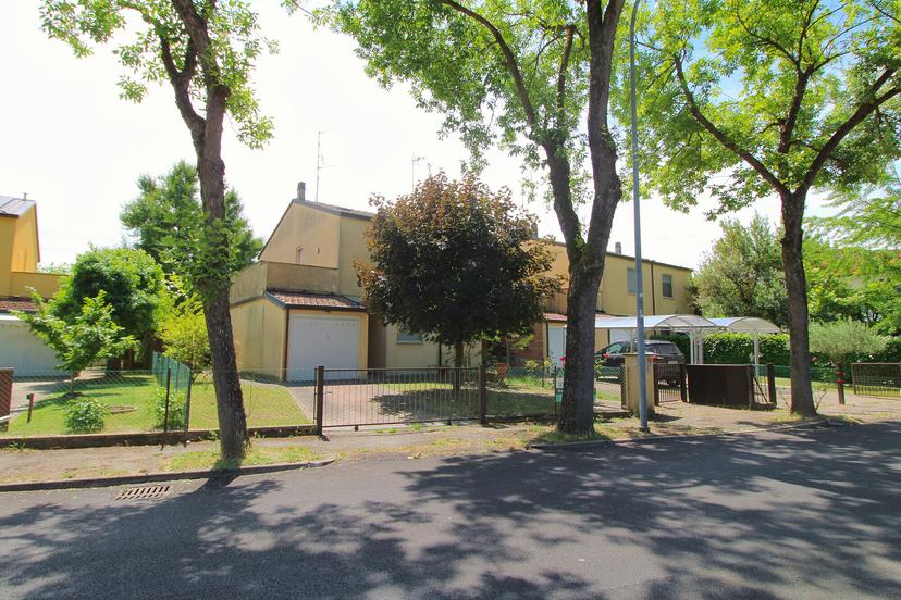 Villa a schiera in Via dei Braccianti 24, Faenza — foto 2 di 5