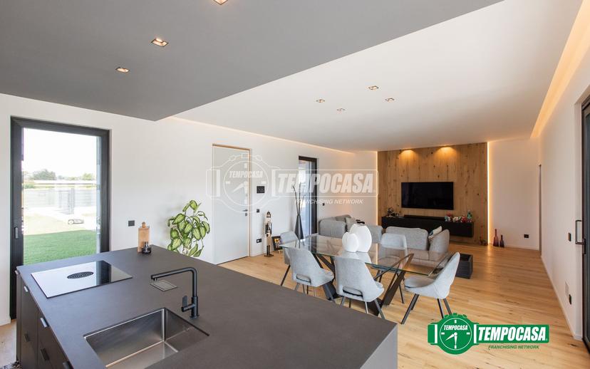 Villa, Oleggio — foto 4 di 5