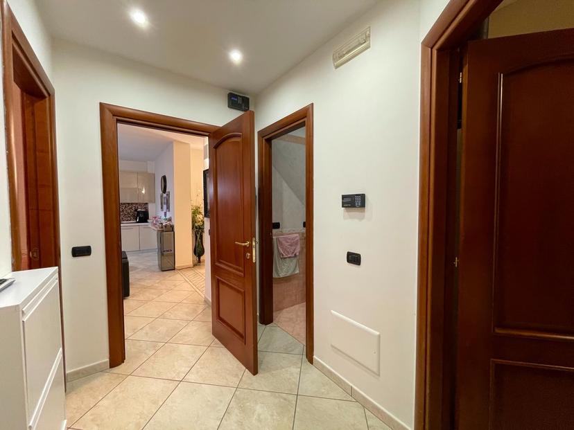 Trilocale in Via Cappella Rosa, Maddaloni — foto 2 di 5
