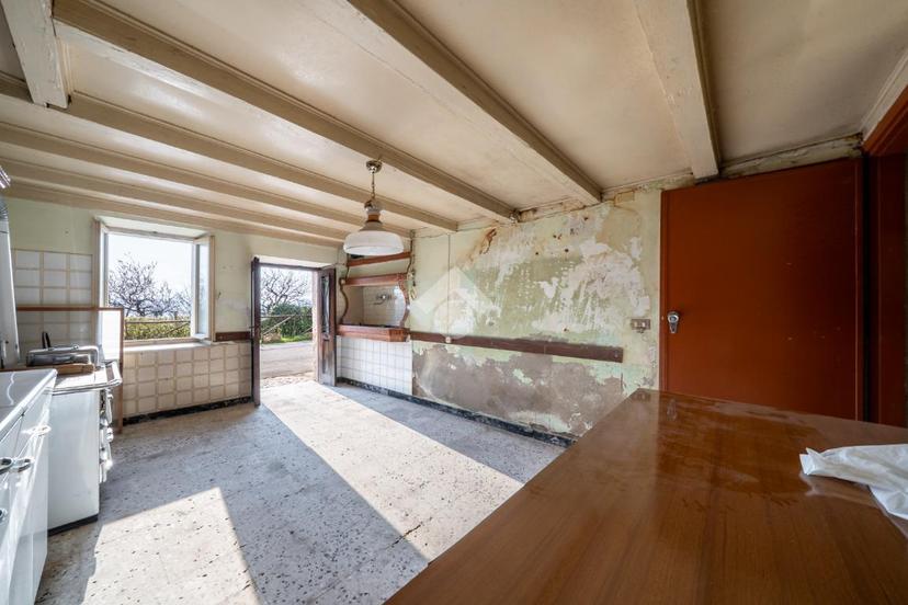 Casa indipendente in Contrada Balestre, Erbezzo — foto 4 di 5