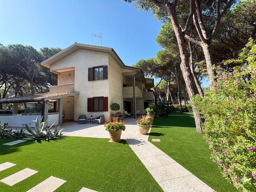 Casa indipendente in Via della Tinca, Grosseto — foto 2 di 5
