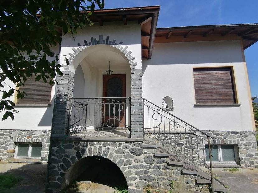 Casa indipendente in Via Crocifisso, Cannobio — foto 3 di 5