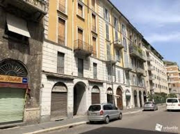 Quadrilocale in Via Montebello, Milano