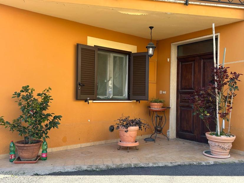 Casa indipendente in Via Pozzo Grande, Trevi — foto 4 di 5