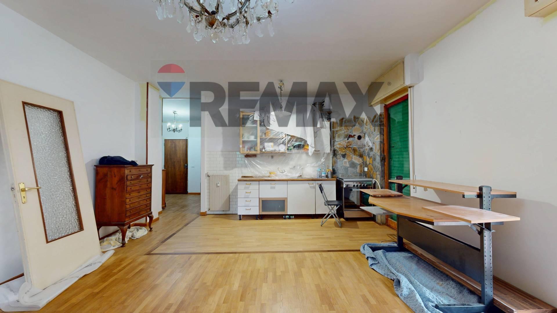Trilocale in Via dei Fieschi 87, Recco