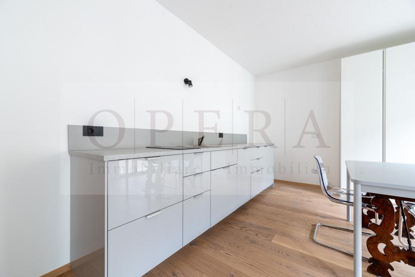 Monolocale in Via Cassa di Risparmio - SparkassenstraßE, Bolzano — foto 3 di 5