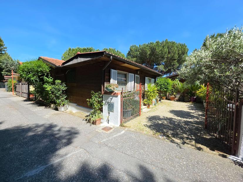 Casa indipendente in Via Pineta 70, Cisano sul Neva — foto 2 di 5