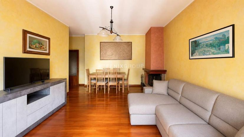 Quadrilocale in Via Esino 12, San Benedetto del Tronto