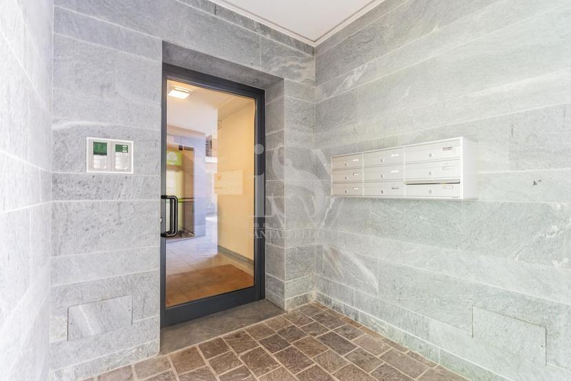 Trilocale in Via Manzoni  10, Concorezzo — foto 2 di 5
