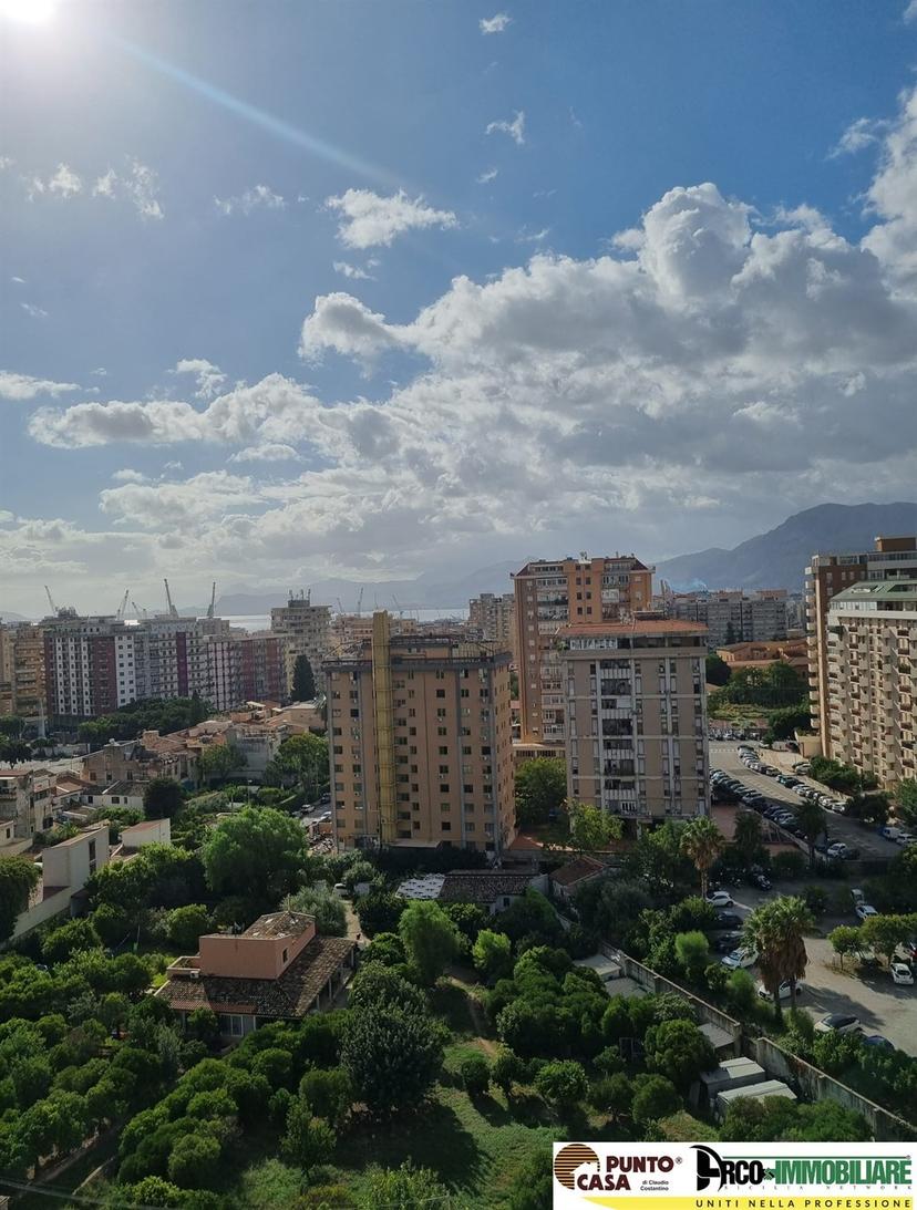 Attico in Via Antonino di Paola, Palermo — foto 2 di 5