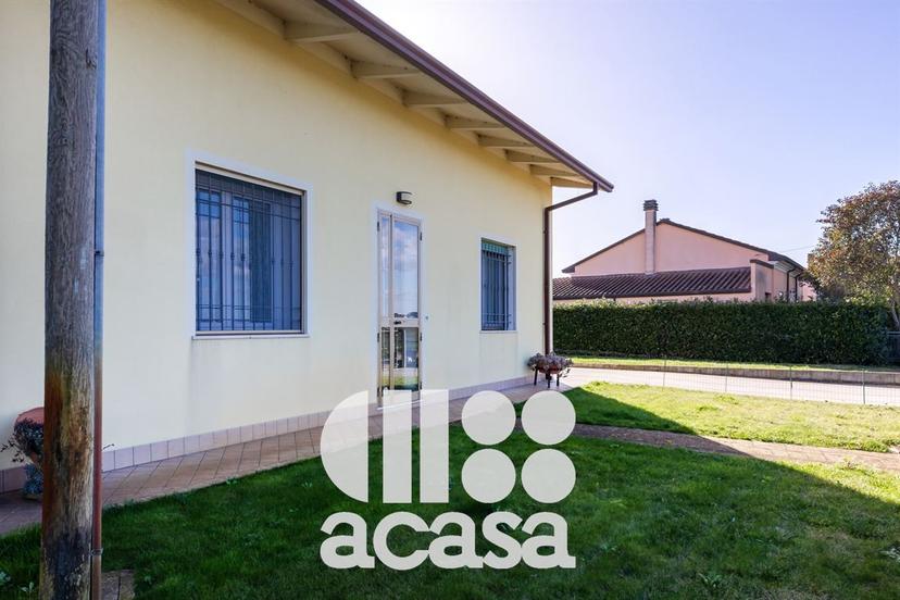 Casa indipendente in Via Radichiara 95, Cesenatico