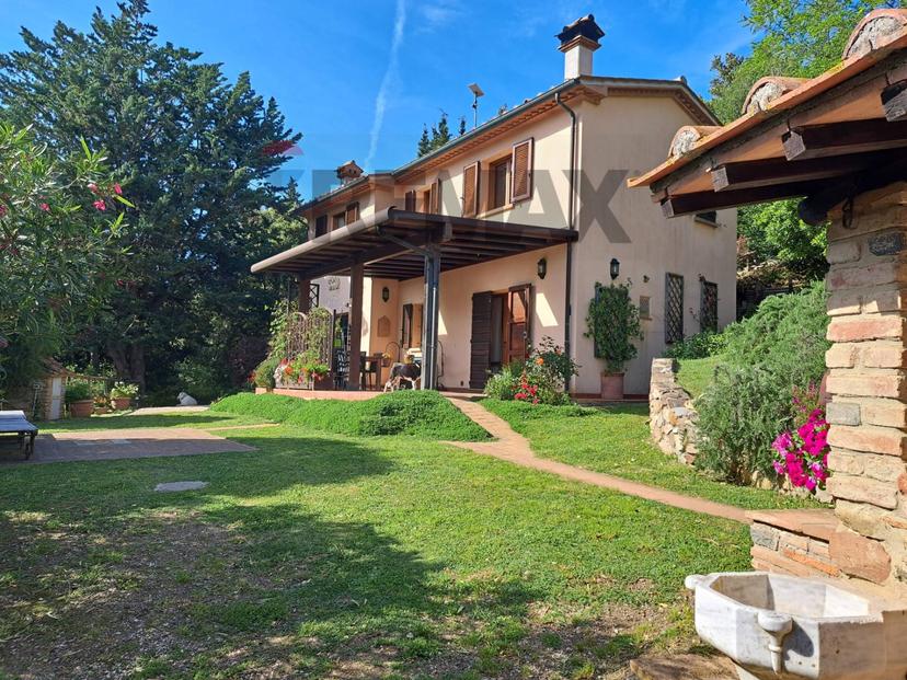 Rustico, Castagneto Carducci — foto 3 di 5