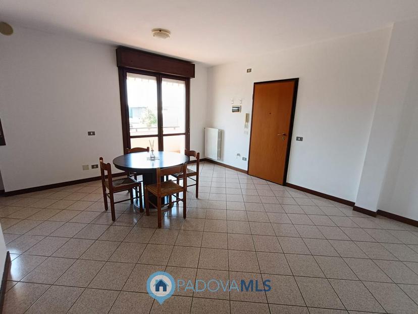 Trilocale in Viale Sandro Pertini, 2, Maserà di Padova — foto 2 di 5