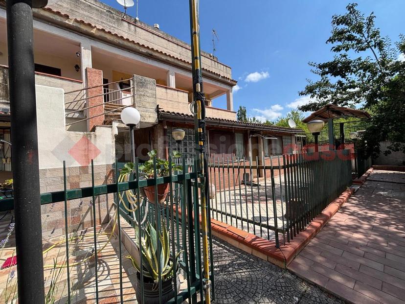 Villa a schiera in Via La Grande Quercia Nuova 14, Vinchiaturo — foto 3 di 5