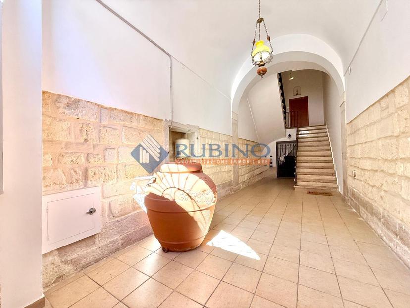 Appartamento in Via Maiorano 96, Trani — foto 2 di 5