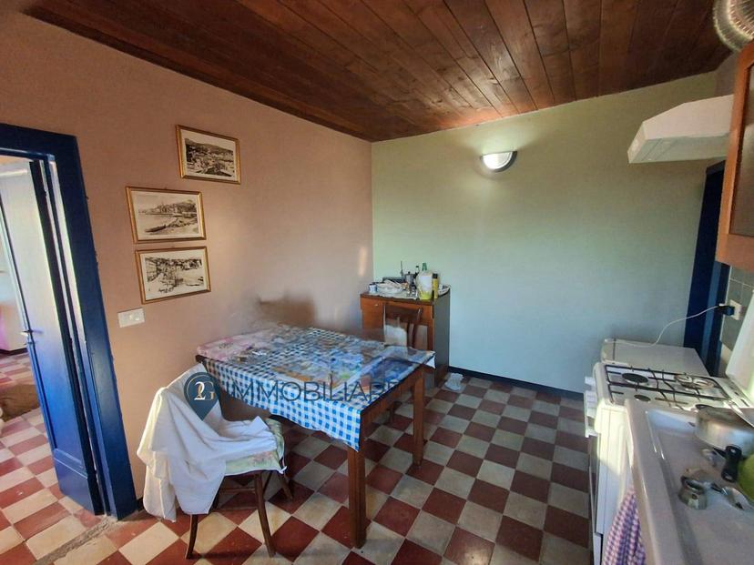 Trilocale in Via Roma 5, Beverino — foto 2 di 5
