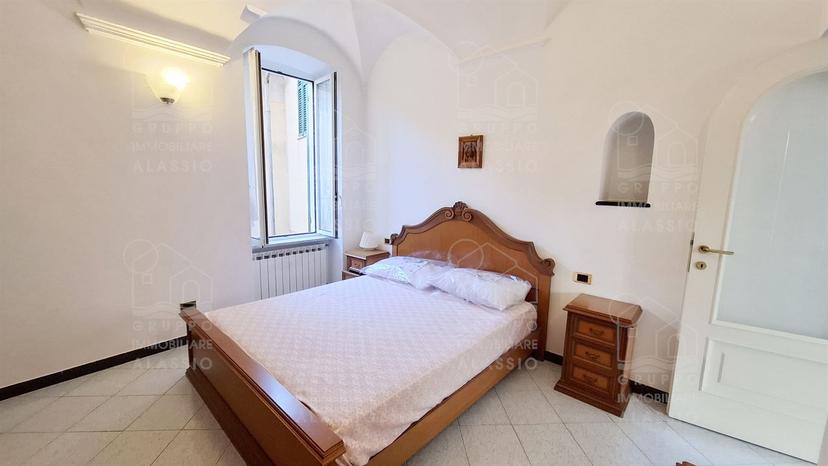 Quadrilocale in Via Domenico Preve, Laigueglia