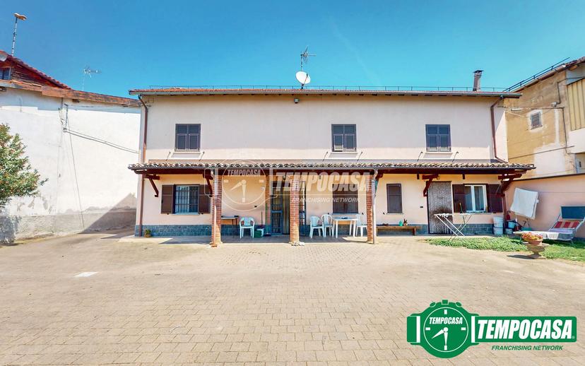 Casa indipendente in Strada di Cassano 104, Novi Ligure — foto 4 di 5