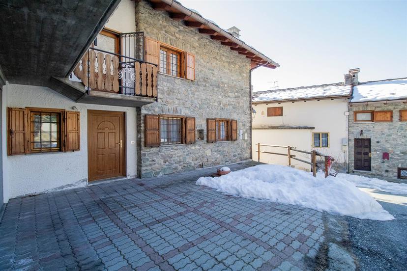 Casa indipendente in Località Menfrey, Verrayes — foto 2 di 5