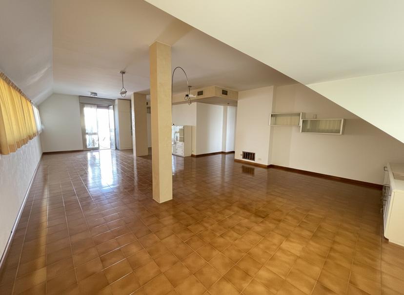 Attico, Suzzara — foto 2 di 5
