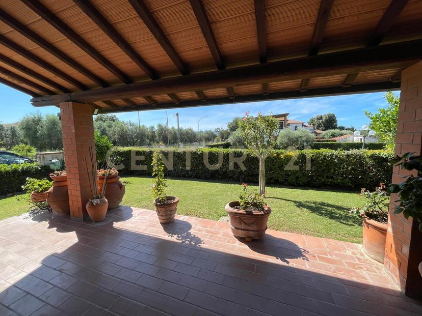 Casa indipendente in Via della Costituzione 14/l, Grosseto — foto 3 di 5