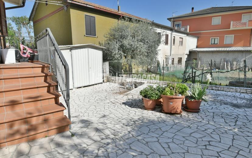 Casa indipendente in Via Borghetto 20, Maltignano — foto 5 di 5