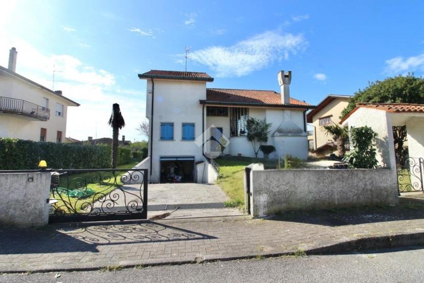 Villa in Via Alcide De Gasperi 17, Eraclea — foto 3 di 5