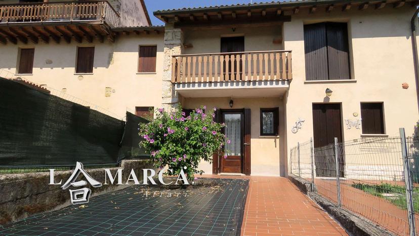 Villa a schiera, Castelcucco — foto 2 di 5
