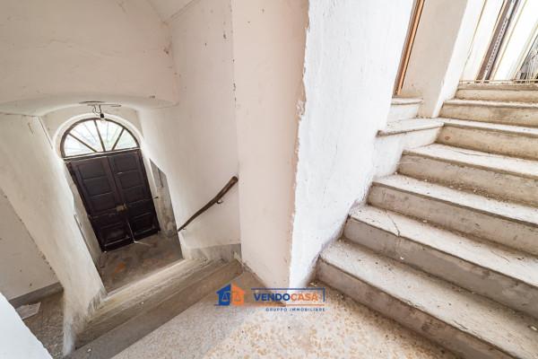 Villa in Via Millefiori 7, Novello — foto 3 di 5