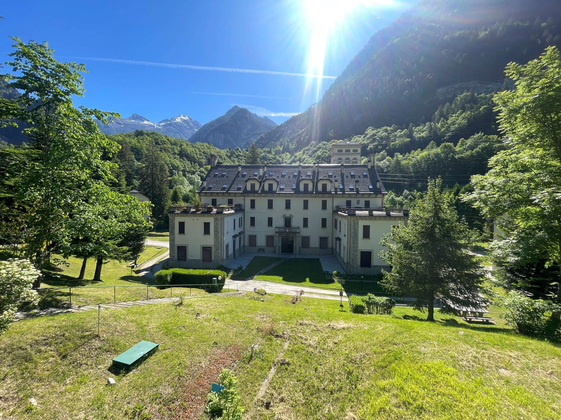 Monolocale, Premia