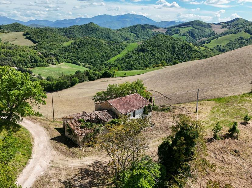 Rustico in Ca' Montone, Urbino