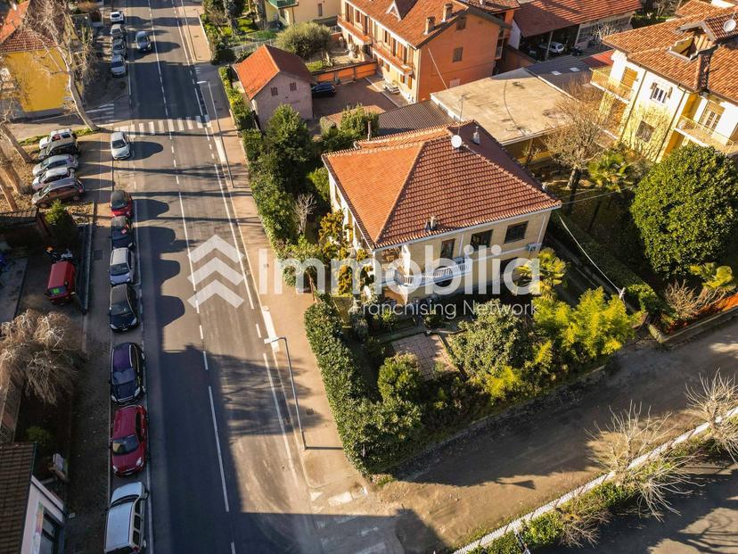 Villa in Strada Genova 183, Moncalieri — foto 3 di 5